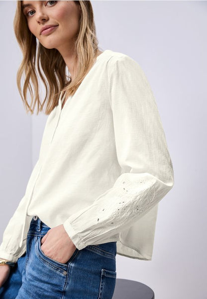 Blouse 18315 Ecru