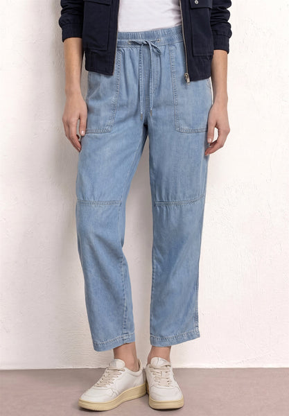 Broek L28 18442 Lichtblauw