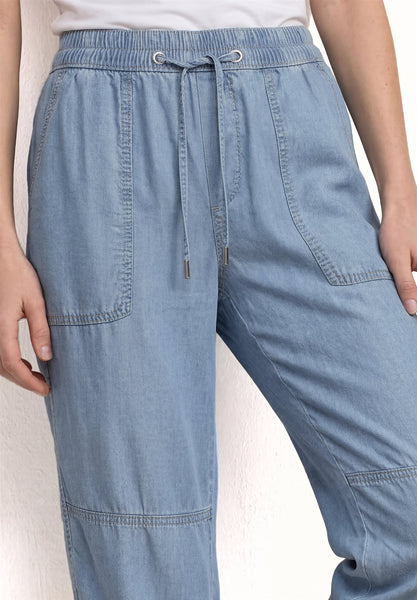 Broek L28 18442 Lichtblauw