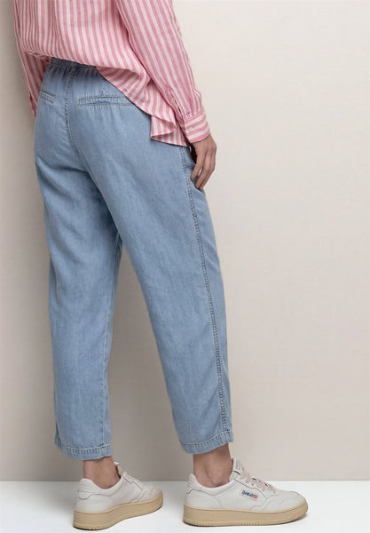 Broek L28 18442 Lichtblauw