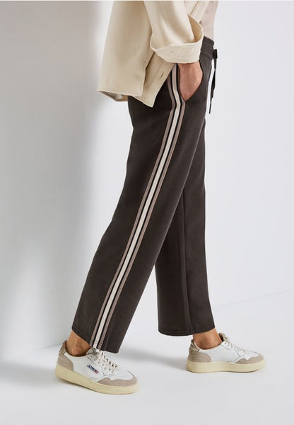 Broek L30 17388 Bruin