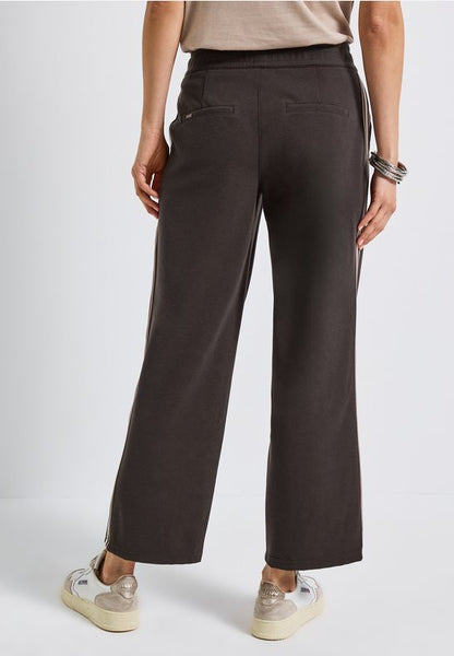 Broek L30 17388 Bruin