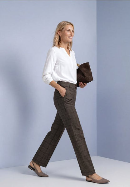 Broek L30 18900 Bruin