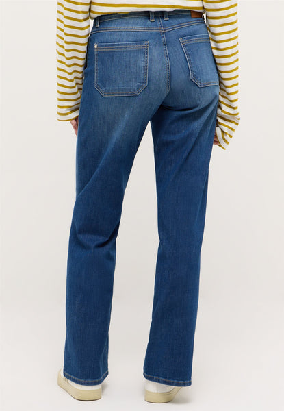 Liz Uban L32 18006 Stone used