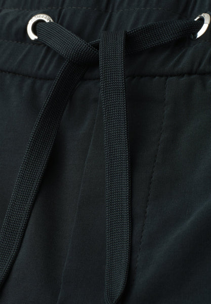 Short 18704 Groen