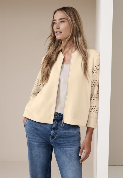 Vest 18313 Zand