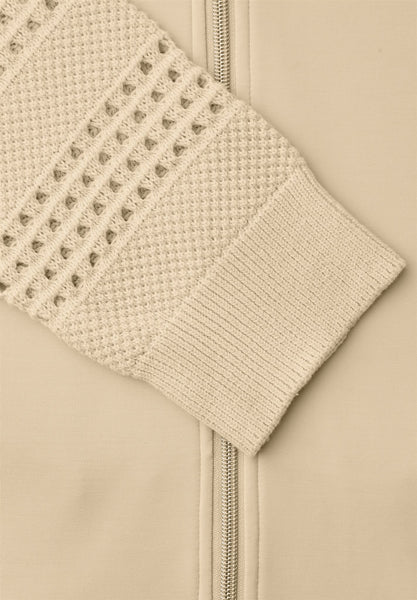 Vest 18313 Zand